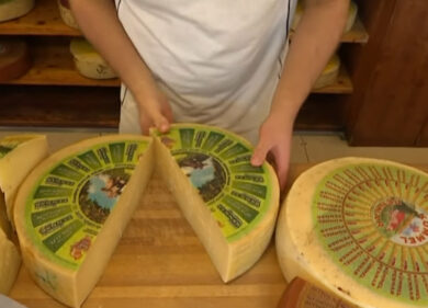 Pane e formaggio, semplicità ed eccellenza: ecco le migliori aziende d’Italia