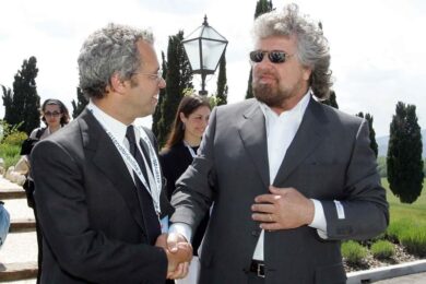 Grillo, decalogo per i grillini in tv. Ira di Mentana: “Parole irricevibili”