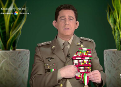 Crozza, il Generale Figliuolo è il nuovo commissario all’emergenza Covid