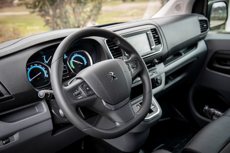 Nuovo Peugeot e-Expert, nato per un trasporto 100% green Nuovo Peugeot e-Expert, nato per un trasporto 100% green