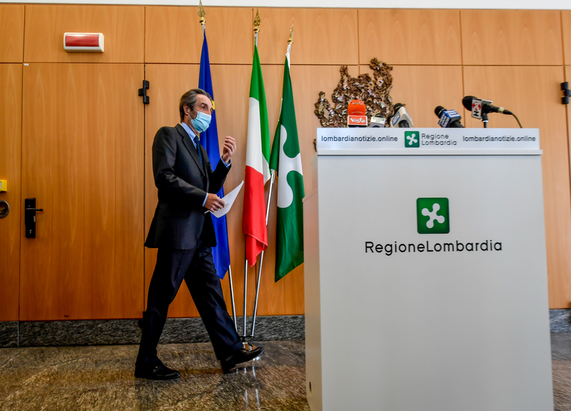 Caos vaccini in Lombardia, Fontana azzera i vertici di Aria Caos vaccini in Lombardia, Fontana azzera i vertici di Aria