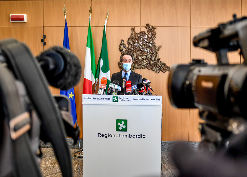 Caos vaccini in Lombardia, Fontana azzera i vertici di Aria Caos vaccini in Lombardia, Fontana azzera i vertici di Aria