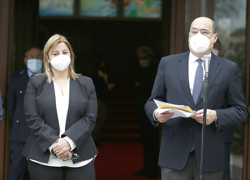 Roberta Lombardi assessore: primo atto, siluro a Zingaretti e Raggi su Acea