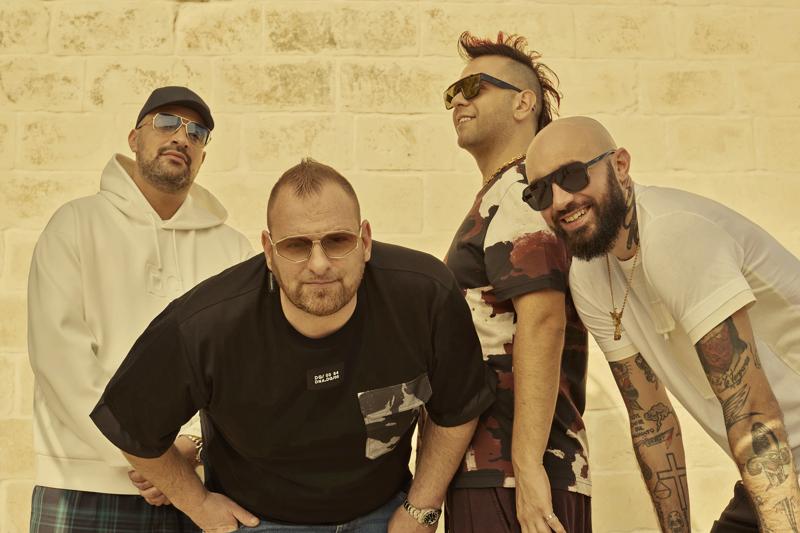 Salento, un viaggio coast to coast sulle note e i consigli dei Boomdabash