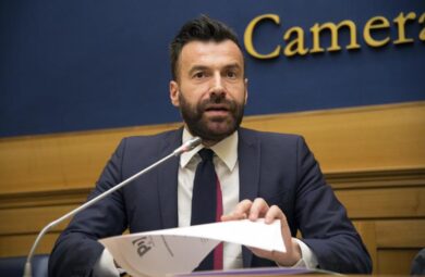 Zan ad affaritaliani.it: “Approviamo subito la legge contro l’omotransfobia”