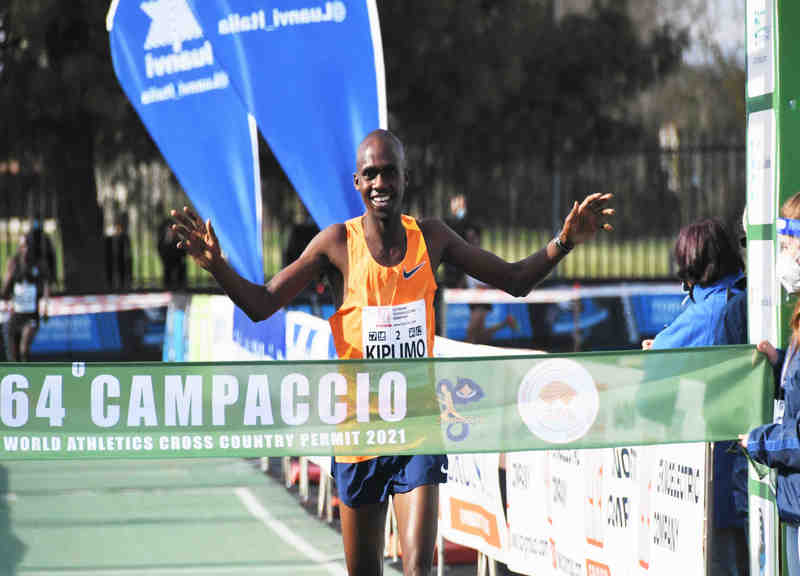 Campaccio Cross Contry 2021 maschile vince l’ugandese Jacob Kiplino