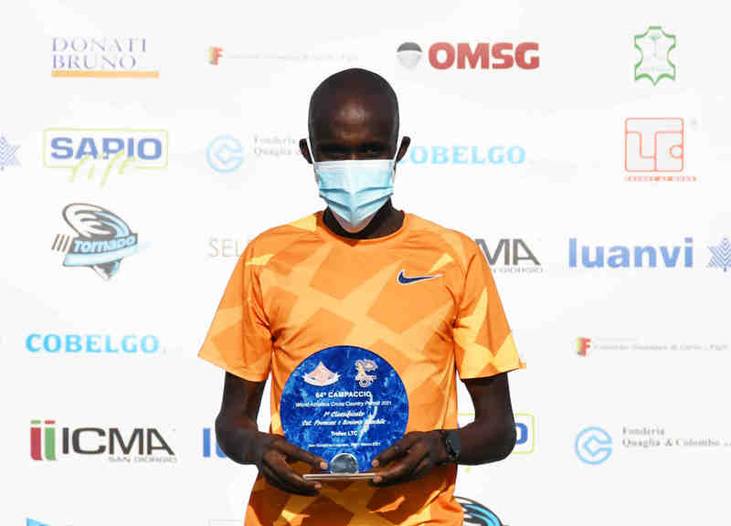 Campaccio Cross Contry 2021 maschile vince l’ugandese Jacob Kiplino
