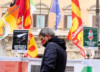 Alitalia, venerdi Giorgetti vede Vestager. Salvataggio sempre più in salita