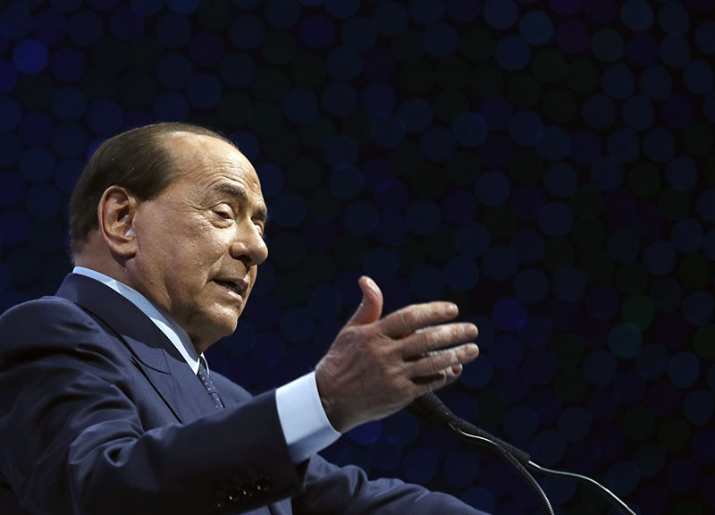 Berlusconi ricoverato ancora una volta per problemi di salute Berlusconi ricoverato ancora una volta per problemi di salute