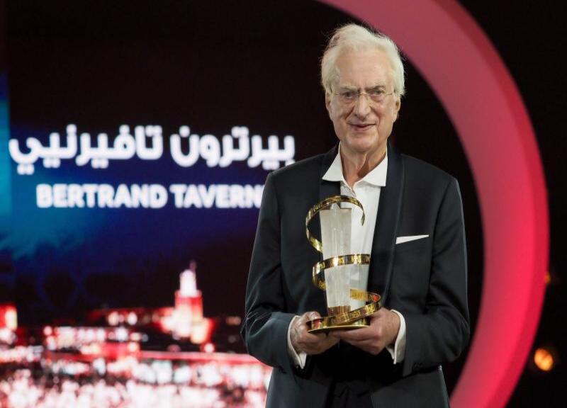 Morto il regista Tavernier, sosteneva una “via diversa” alla Nouvelle Vague Morto il regista Tavernier, sosteneva una “via diversa” alla Nouvelle Vague