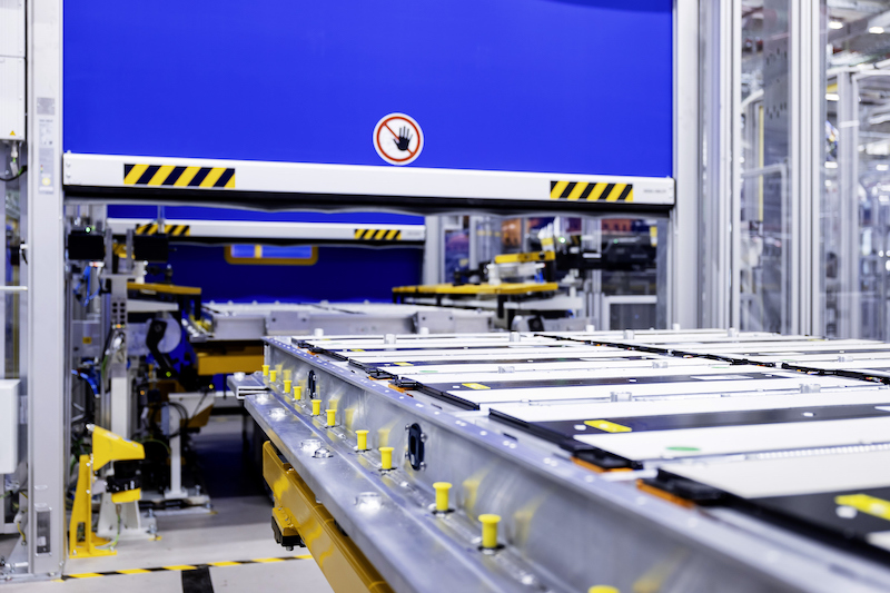 Mercedes-EQ inizia la produzione di batterie per la nuova EQS