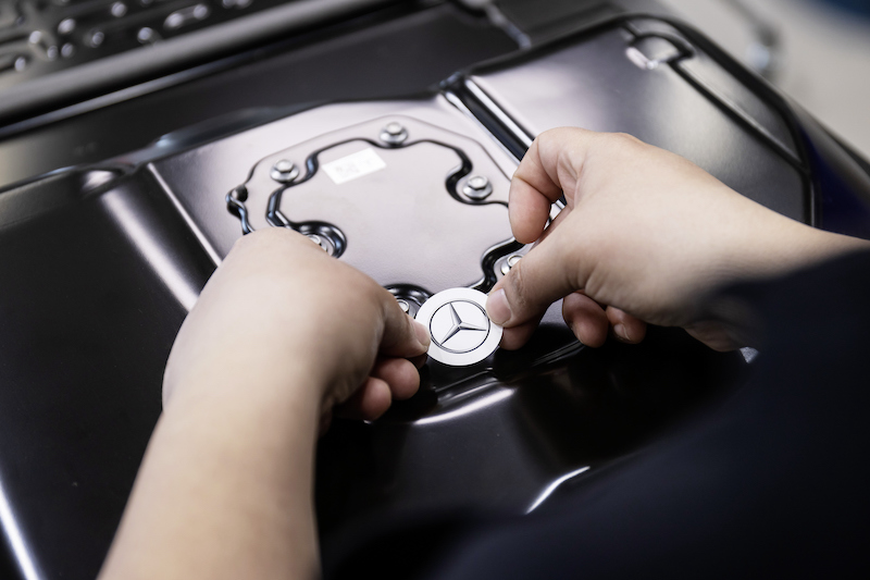 Mercedes-EQ inizia la produzione di batterie per la nuova EQS