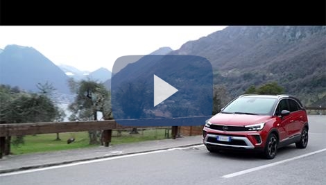 Con il nuovo Opel Crossland alla scoperta del lago di Como Con il nuovo Opel Crossland alla scoperta del lago di Como