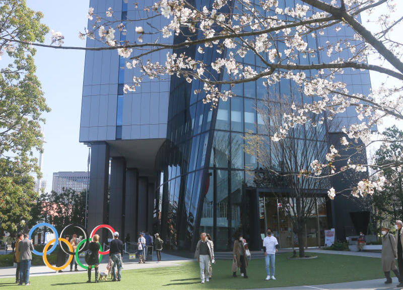 Hanami e sakura, in Giappone finisce l’emergenza Covid e fioriscono i ciliegi Hanami e sakura, in Giappone finisce l’emergenza Covid e fioriscono i ciliegi