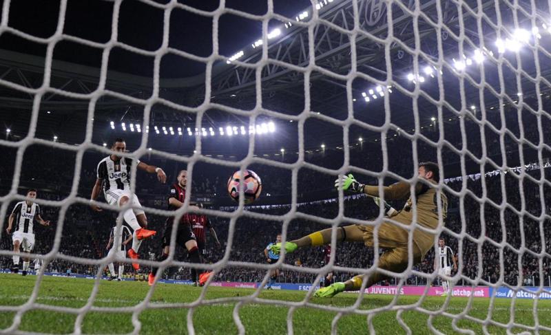 Diritti tv Serie A: Dazn vince e si prende le partite. E il ricorso Sky… Diritti tv Serie A: Dazn vince e si prende le partite. E il ricorso Sky…