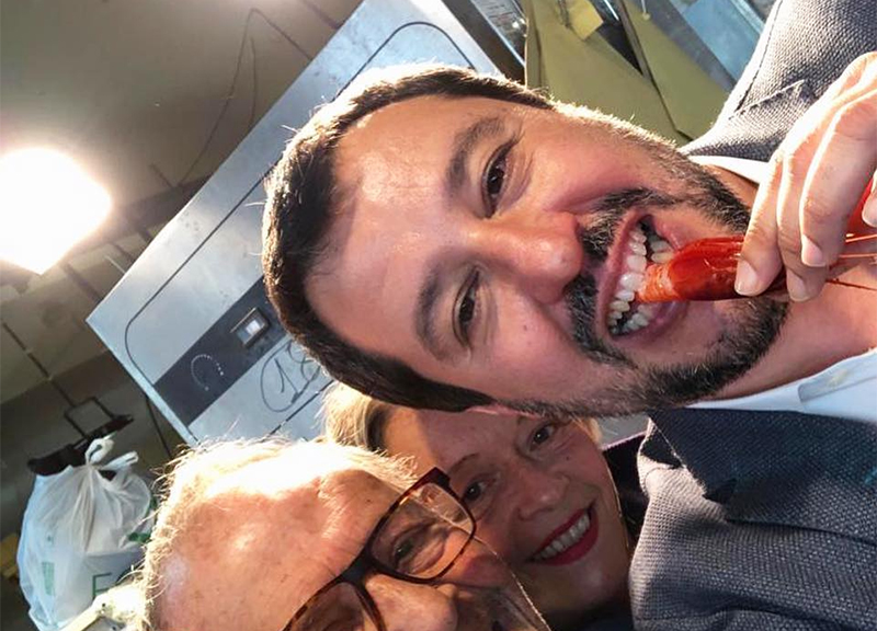 Da Meloni ai “gastro-post” di Salvini: la politica si fa col cibo (social) Da Meloni ai “gastro-post” di Salvini: la politica si fa col cibo (social)