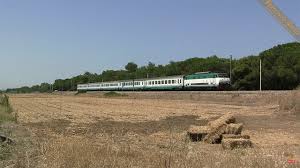 Ferrovie, raddoppio binario Termoli-Lesina: una luce in fondo al tunnel Ferrovie, raddoppio binario Termoli-Lesina: una luce in fondo al tunnel