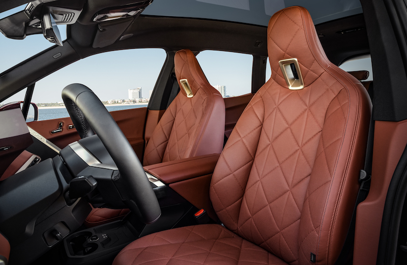 Le nuove  BMW iX aprono una nuova era della mobilità.