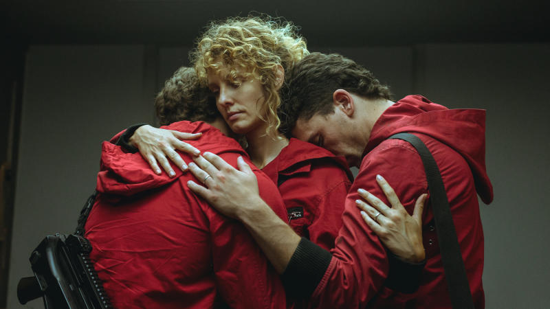 Netflix, La casa di carta 5: quando esce in Italia, non più il 7 aprile Netflix, La casa di carta 5: quando esce in Italia, non più il 7 aprile