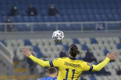 Ibrahimovic, assist magico di tacco (taekwondo) con la la Svezia