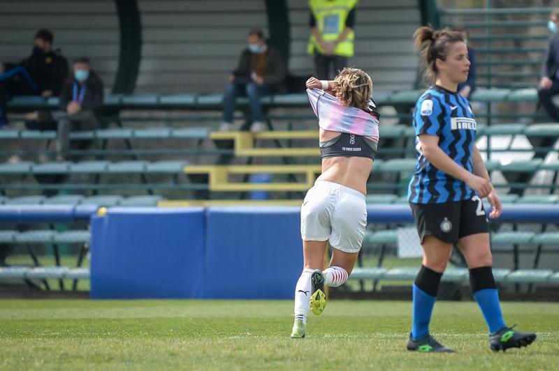 Milan, Valeria Giacinti, 4 gol all’Inter nel segno di Altafini. FOTO ESULTANZA
