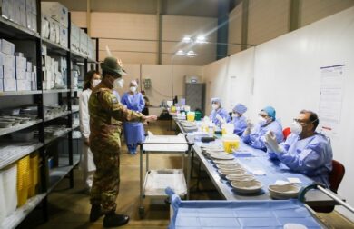 Covid, Figliuolo in Lombardia: “Piano vaccinale coerente con quello nazionale”