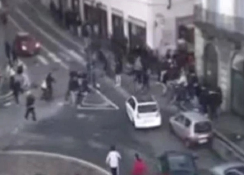 “Guerriglia urbana” a Gallarate: 17 provvedimenti cautelari “Guerriglia urbana” a Gallarate: 17 provvedimenti cautelari