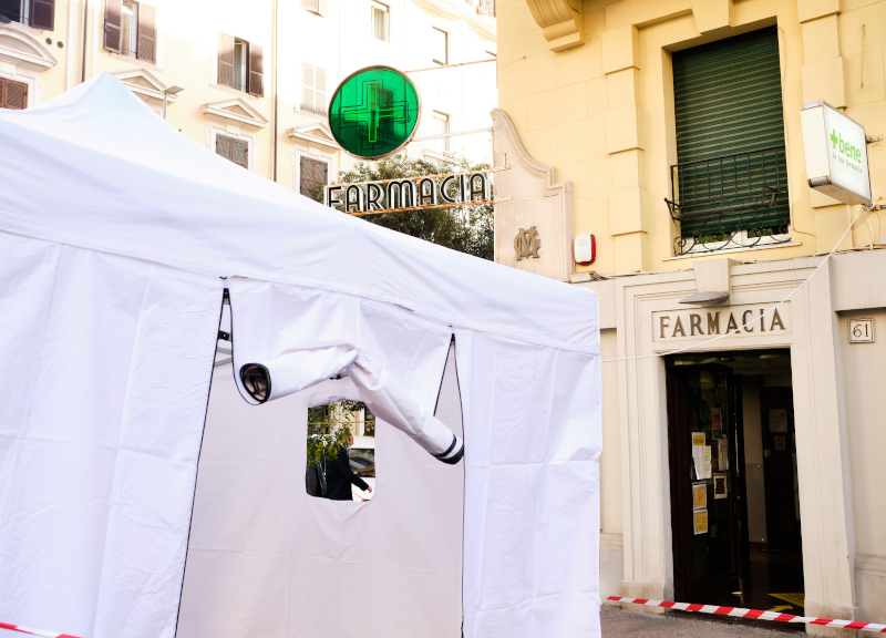 Vaccini consentiti in farmacia. I problemi nascosti Vaccini consentiti in farmacia. I problemi nascosti