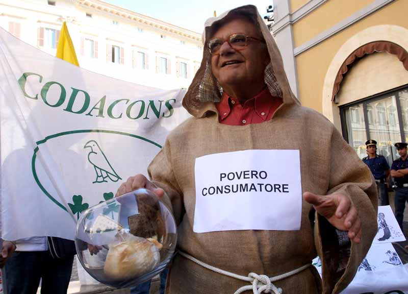 A Roma la tappa del campionato del mondo Rally. Pesce d’aprile di Carlo Rienzi A Roma la tappa del campionato del mondo Rally. Pesce d’aprile di Carlo Rienzi