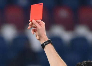 Rigore inventato: arbitro condannato a 15 mesi di carcere. La sentenza