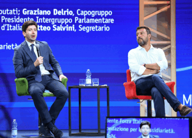 Speranza: “Salvini, vieni ti mostro i grafici”.La replica: “Di te non mi fido”