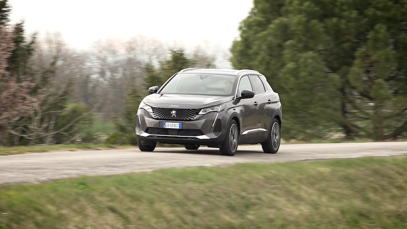 Con la Peugeot 3008 dalle Dolomiti al mare