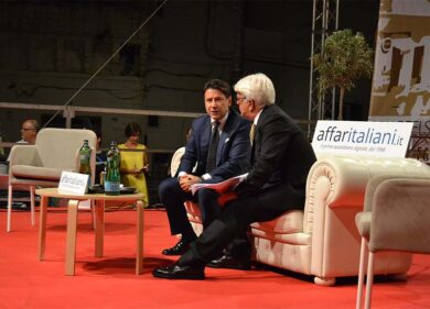 Google e Facebook, mica ce state a cojonà?