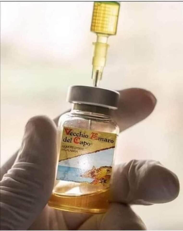 Coronavirus, Salvini vuole aprire tutto. E Draghi esegue… Ironia web Coronavirus, Salvini vuole aprire tutto. E Draghi esegue… Ironia web