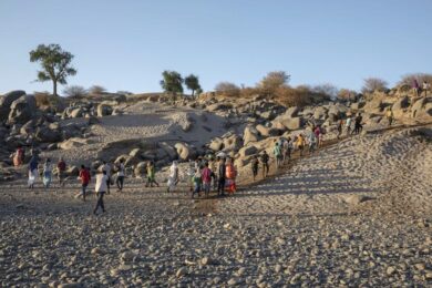 Migranti climatici in fuga dall’Africa: la grande corsa contro siccità e fame