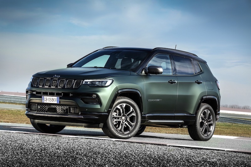Esordio europeo del Gruppo Stellantis con nuova Jeep Compass