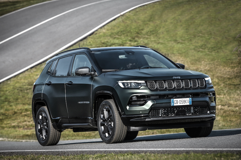 Esordio europeo del Gruppo Stellantis con nuova Jeep Compass