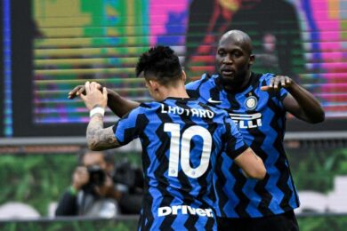 Inter, fuga per la vittoria: 2-1 al Sassuolo e +11 dal Milan. Scudetto vicino