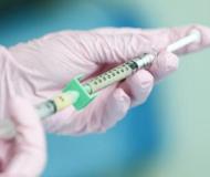 Vaccini, la Puglia ‘a coorte’: anche di notte e con i medici di base