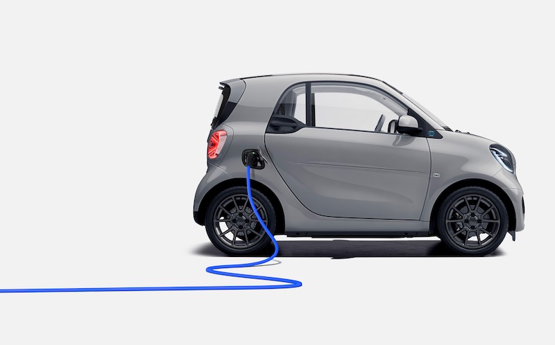 formula E:debuttano le smart EQ fortwo e forfour racingrey formula E:debuttano le smart EQ fortwo e forfour racingrey