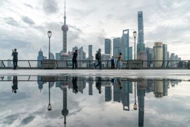 Cina: FMI conferma crescita record. Shanghai è la città più ricca