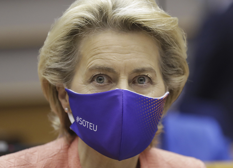 Turchia, Erdoğan non dà la sedia a von der Leyen? E allora Ursula si adatta…