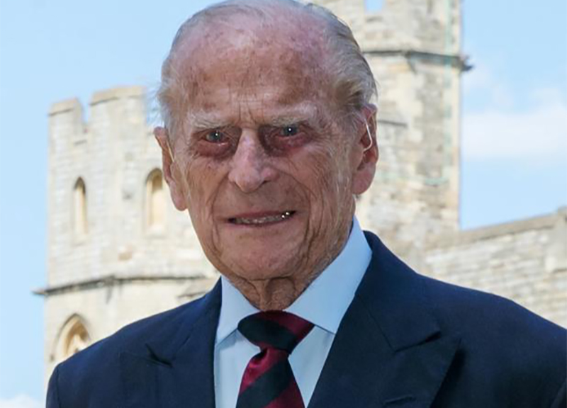 Regno Unito, è morto il principe Filippo: aveva 99 anni. Elisabetta in lutto Regno Unito, è morto il principe Filippo: aveva 99 anni. Elisabetta in lutto