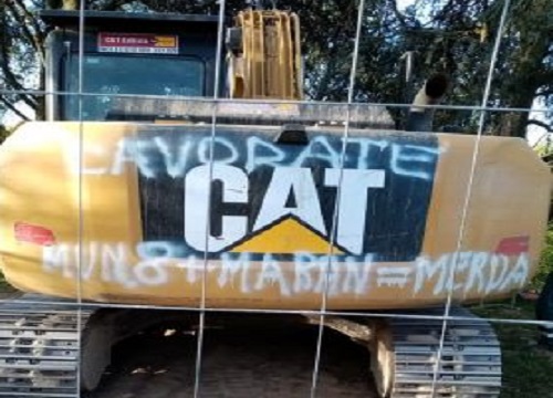 Milano, scritte contro Maran nel cantiere al Monte Stella Milano, scritte contro Maran nel cantiere al Monte Stella