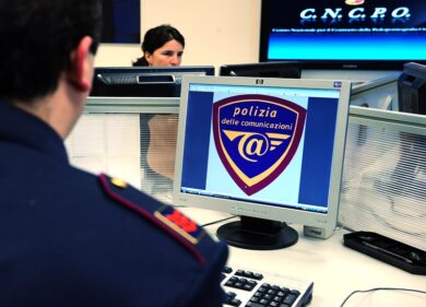 Pedopornografia, due arresti in Toscana e 24 persone indagate
