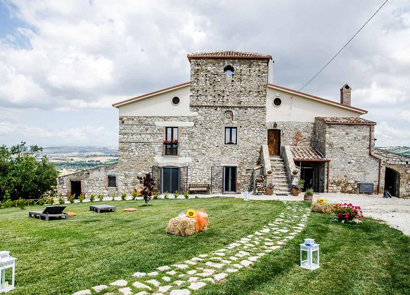 Il Covid ha abbattutto le presenze del 77%. Nel Lazio agriturismi in pericolo Il Covid ha abbattutto le presenze del 77%. Nel Lazio agriturismi in pericolo