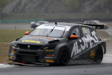 La Peugeot di Arduini e Bodega subito a podio nell’ ATCC