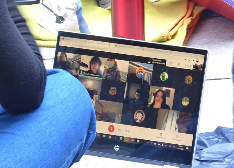 Covid, a Cosenza studenti in Dad fino al 17 aprile: troppi contagiati Covid, a Cosenza studenti in Dad fino al 17 aprile: troppi contagiati