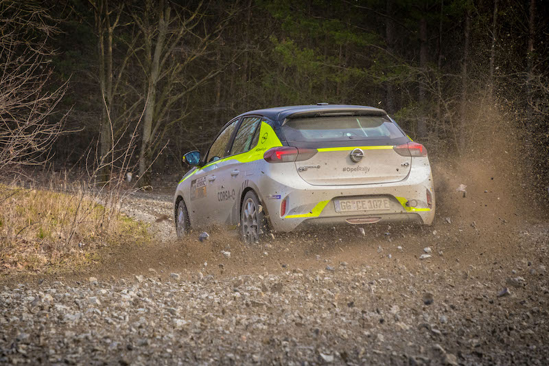 Un Sound System per la Opel Corsa-e Rally elettrica