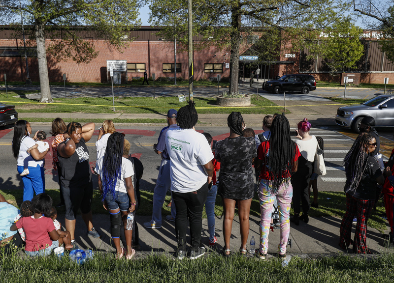 Usa, studente spara in un liceo in Tennessee, ucciso dagli agenti